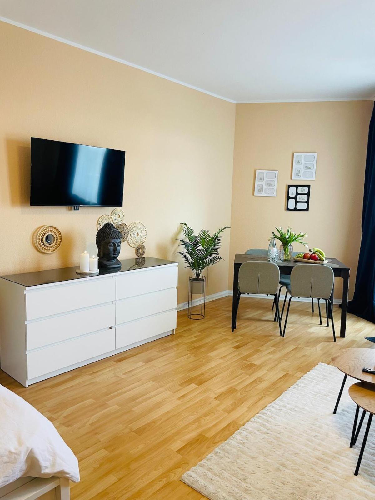 Studio Apt Messe & Ku'Damm Naehe Mit Parkplatz برلين المظهر الخارجي الصورة